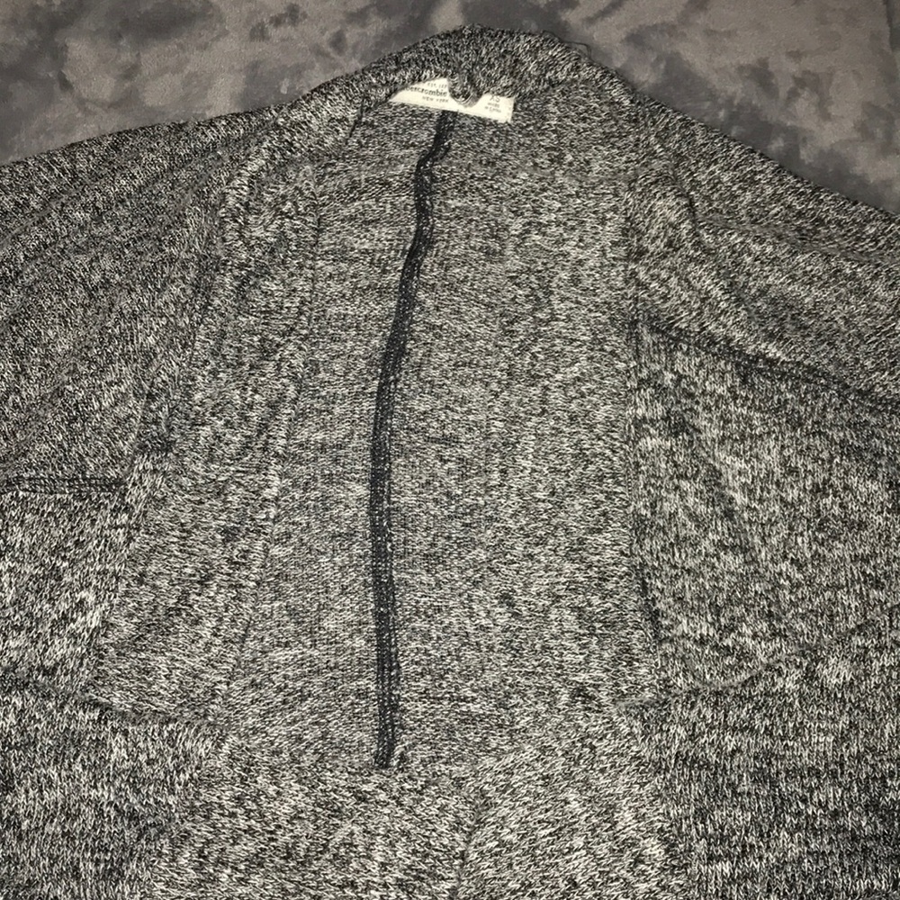 NWOT Marled Abercrombie Cardigan Size XS